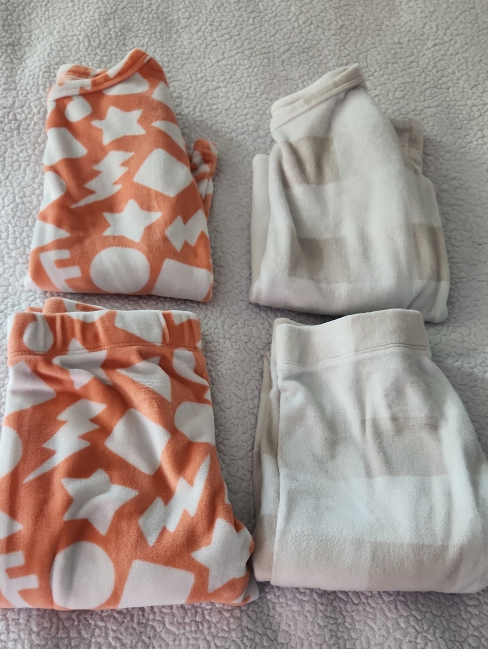 Cat & Jack winter pajama bundle Size 6